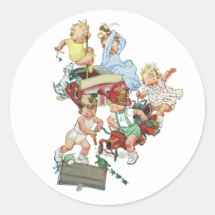 Sticker Rond Enfants vintages Jouer avec des camions de pompier