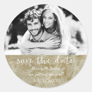Sticker Rond ENREGISTRER LA DATE Papier Kraft Rustique Photo d'