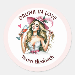 Sticker Rond Équipe de mariée "Amoureuse et ivre" Vin Enterreme