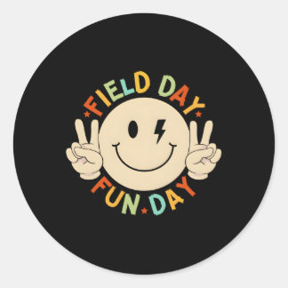 Sticker Rond Équipe De Voyage Sur Le Terrain De L'École Pour En