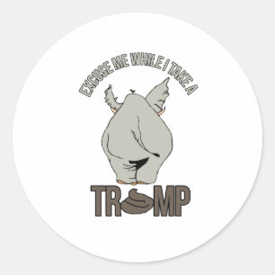 Sticker Rond Excusez-moi pendant que je prends un Trump - Anti-
