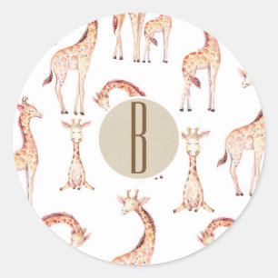 Sticker Rond Faveur de fête de monogramme de bébé girafes bronz