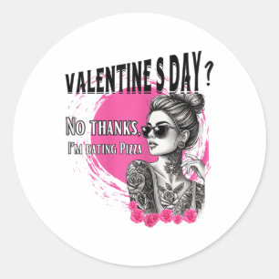 Sticker Rond Femme Enquêtée Femme Seule Tatouée Pour Anti Valen