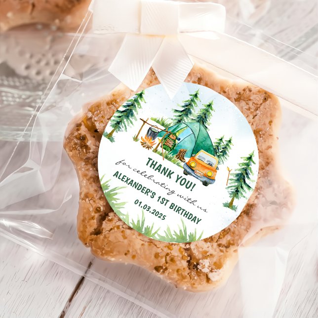 Sticker Rond Fête d'anniversaire rustique de Camping Mountain (Créateur téléchargé)