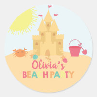 Fête d'anniversaire sur la plage château de sable