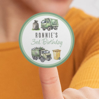 Sticker Rond Fête d'anniversaire sur le thème des déchets pour