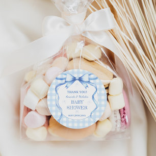 Sticker Rond Fête de bébé garçon à l'arc en gingham aquarelle b