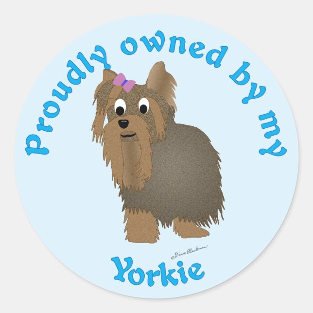 Sticker Rond Fièrement possédé par un Yorkie (Devant)