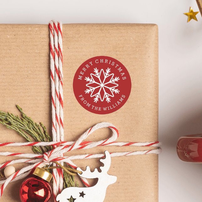 Sticker Rond Flocon de neige de Noël Couleur personnalisée (RED SNOWFLAKE THEMED ROUND STICKER WITH CUSTOM TEXT)
