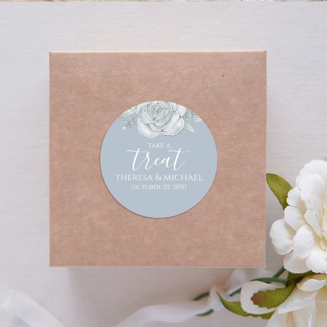 Sticker Rond Flore Bleue Élégante Et Dusty Prenez Une Calligrap (Créateur téléchargé)