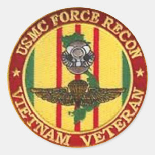 STICKER ROND FORCE RECON VIETNAM VETERAN