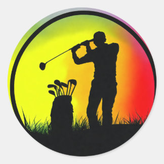 Sticker Rond Golfer Silhouette Jouer au golf au coucher du sole