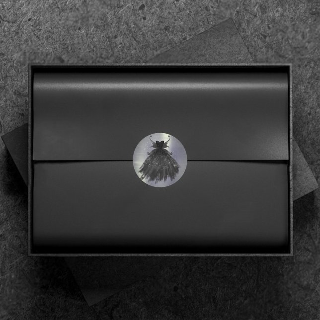 Sticker Rond Gothique Fairy Black Gown | Vampy Glam Goth Sheen (Créateur téléchargé)