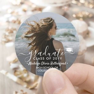 Sticker Rond Graduation Photo & Elegant White Script Classe Ann