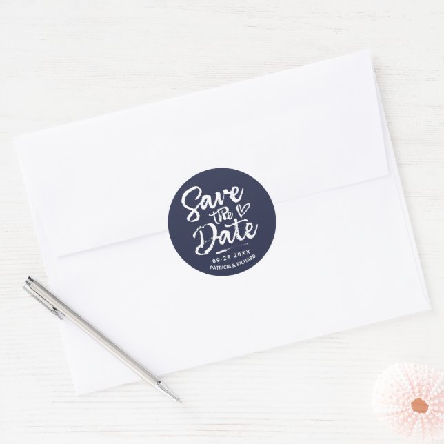 Sticker Rond Gras Script Rustique Chic Wedding Enregistrer La D (Enveloppe)