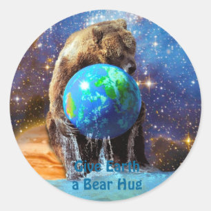 Sticker Rond Grizzly Oear Hugging Jour des terres de la planète