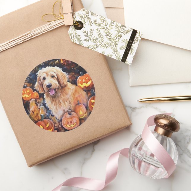 Sticker Rond Halloween Goldendoodle avec la peur Citrouille (Cadeaux)