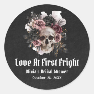 Sticker Rond Halloween L'amour du crâne à la première Fête des 