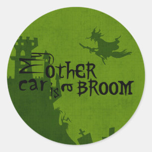 Sticker Rond Halloween Mon autre voiture est un balai