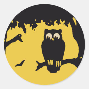 Sticker Rond Halloween vintage, Chouette Éffrayante en arbre av