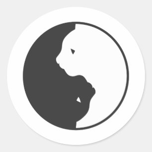 Sticker Rond Harmonie des chats blancs et noirs - Choisir la co