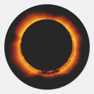 Sticker Rond Hinode observe une éclipse solaire annuelle
