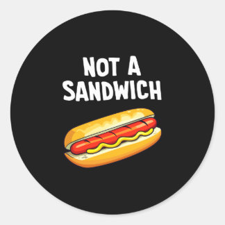 Sticker Rond Hot dog not a sandwich performance