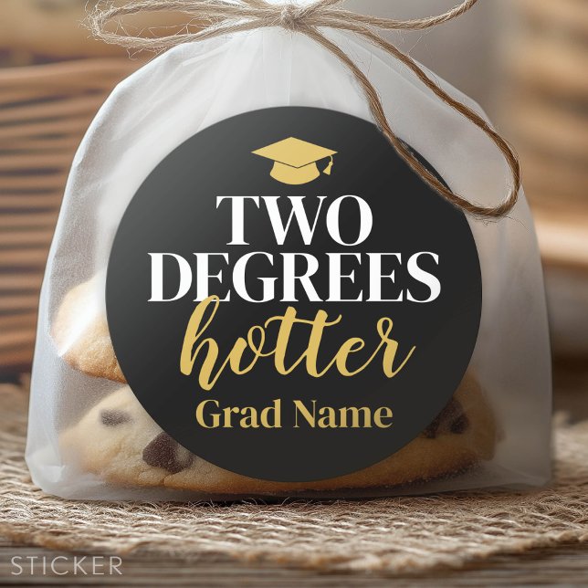 Sticker Rond Hotter à deux degrés - Nom de grade et Casquette - (Custom Graduation Sticker - Favor Stickers or Envelope Label)