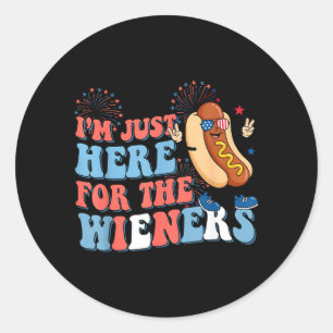 Sticker Rond Ici un Hot Dog pour les Wieners, drôle de 14 juill