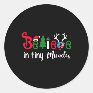 Sticker Rond infirmière nicu de Noël croire en de petits miracl