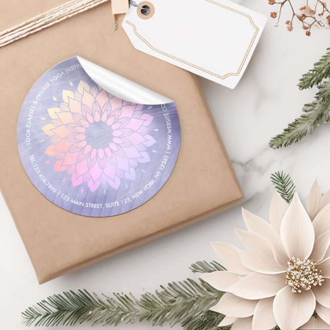 Sticker Rond Instructeur de Yoga violet Rose Gold Mandala (Créateur téléchargé)