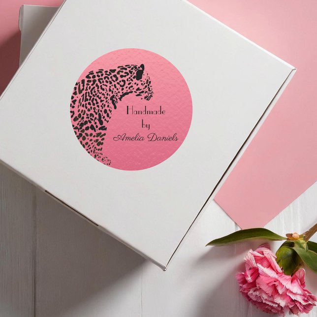 Sticker Rond Jaguar rose et noir fabriqué à la main par (Créateur téléchargé)