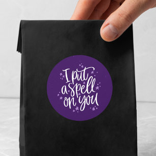 Sticker Rond J'Ai Mis Un Signe Sur Toi, Halloween Violet.