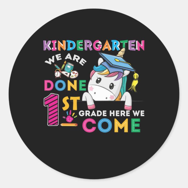 Sticker Rond Jardin D'Enfants Nous Avons Fini 1Ème Année Nous V (Devant)