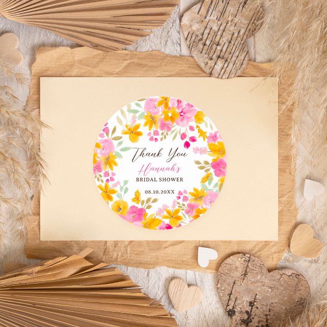 Sticker Rond Jardin jaune rose floral aquarelle douche de marié (Garden yellow pink floral watercolor bridal shower classic round sticker)