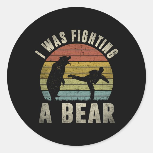 Sticker Rond Je Combattais Un Ours Après La Chirurgie Récupérat (Devant)