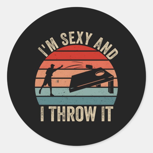Sticker Rond Je Suis Et Je Le Joue Joueur De Cornhole (Devant)