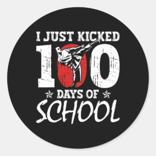 Sticker Rond Je viens de donner un coup de pied pour 100 jours 