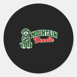 Sticker Rond Joli doodle de montagne vintage rétro randonnée en
