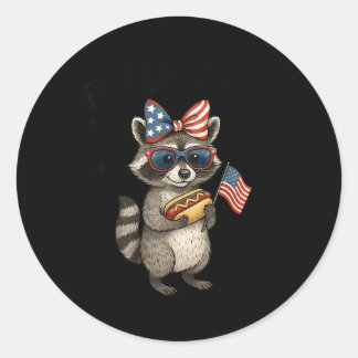 Sticker Rond Joli Feral Mais Gratuit Funny Raccoon 4 juillet Pa