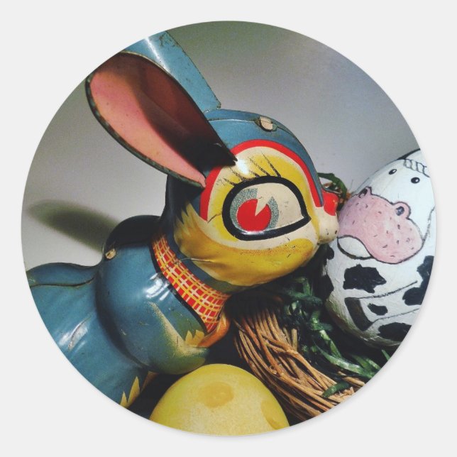 Sticker Rond Jouet lapin et oeuf de vache (Devant)