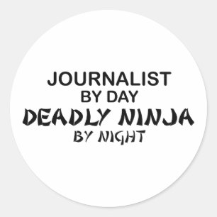 Sticker Rond Journaliste Ninja mortel par nuit