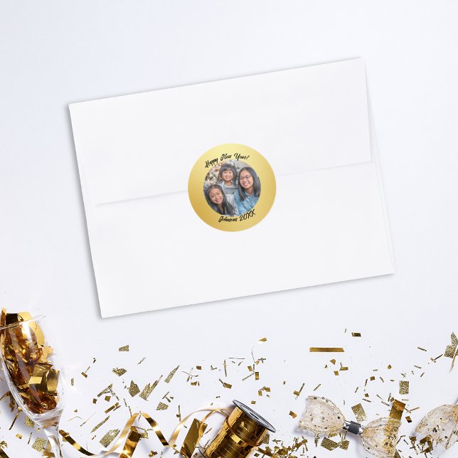 Sticker Rond Joyeux Nouvel An de la famille moderne Gold et Bla (Happy New Year Photo Sticker)