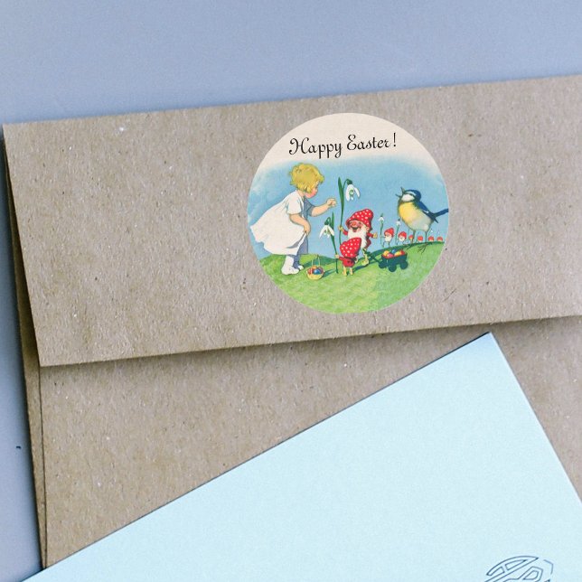 Sticker Rond Joyeux OEufs Vintages de Pâques (Little girl talking to cute elves in red hats with a bird and flowers on Happy Easter stickers.)