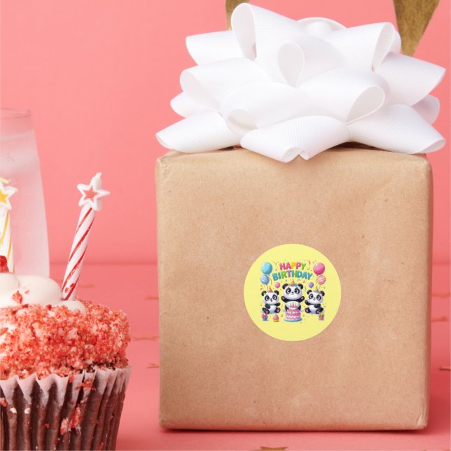 Sticker Rond Joyeux Pandas d'anniversaire (Fête)