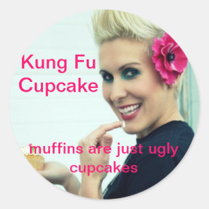 Sticker Rond Kung Fu Cupcake