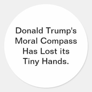 Sticker Rond La Boussole Morale Brisée de Trump Hankamer Artjun