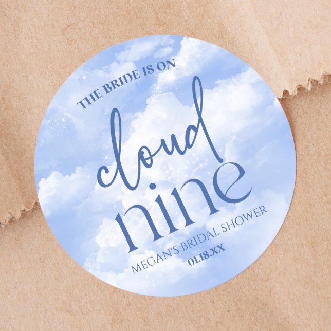 Sticker Rond La mariée est sur un nuage neuf Shower de mariage  (Créateur téléchargé)