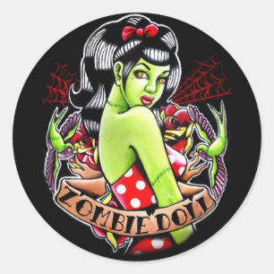 Sticker Rond La poupée de Zombie par Carissa Rose