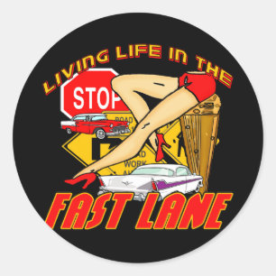 Sticker Rond La vie vivante vintage dans la ruelle rapide